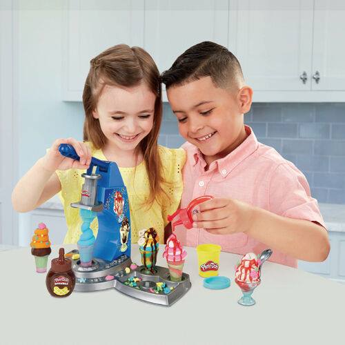 Play-Doh Kitchen Creations Drizzy Ice Cream Playset