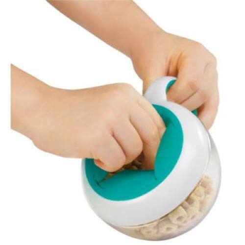 OXO Tot Flippy Snack Cup