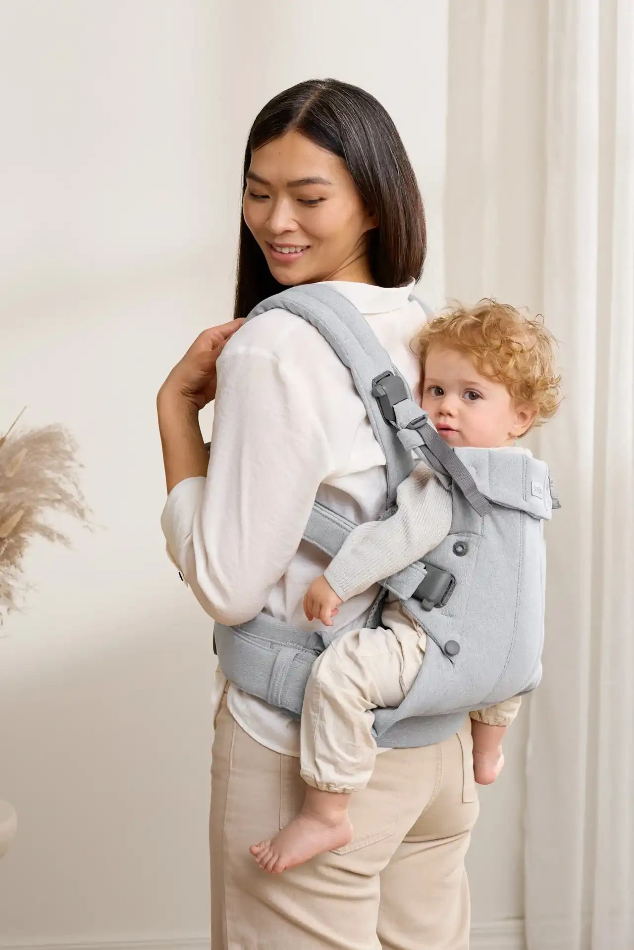 BabyBjorn-Harmony-Baby-Carrier