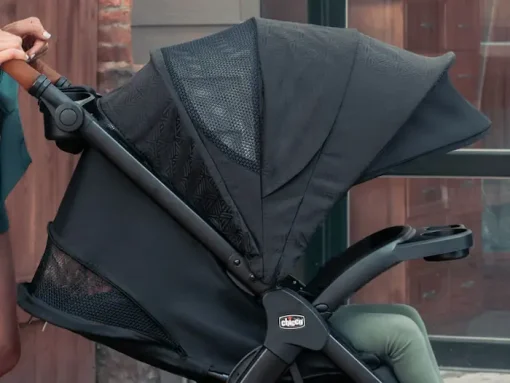 Chicco bravo vs britax best sale b agile